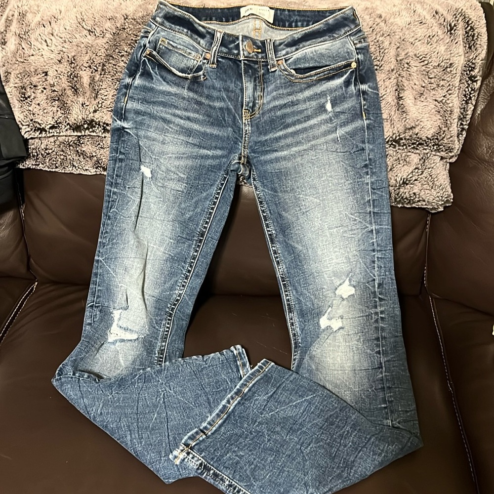 BKE Stella slim fit low rise bootcut jeans size 27 x 31 1/2